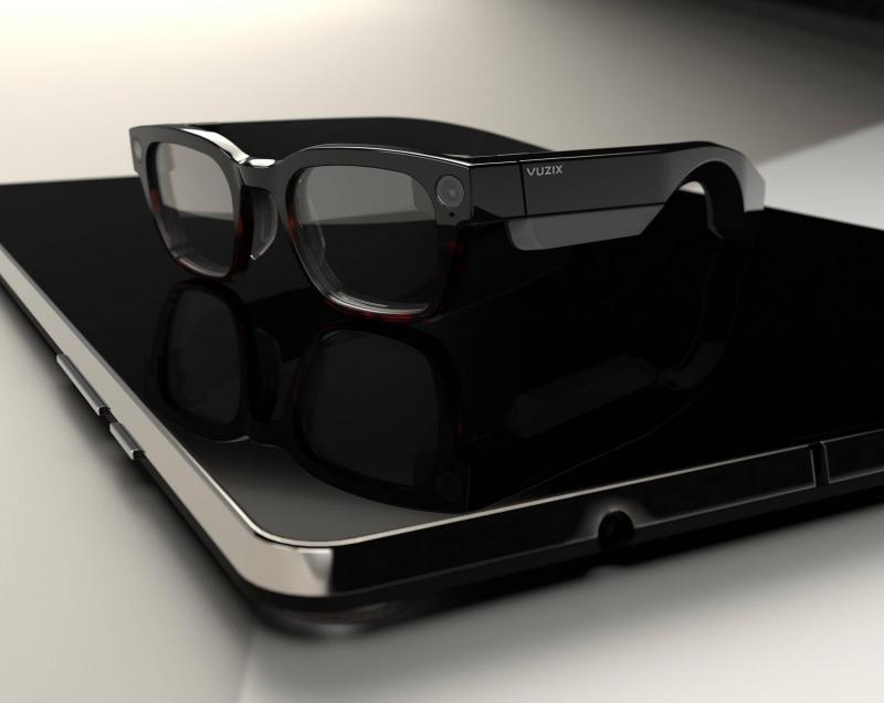 MicroLED顯示器、驍龍XR1芯片，Vuzix推出企業用Shiled AR智能眼鏡